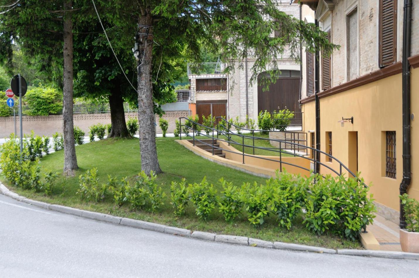 Raffaello Residence Sassoferrato Exterior photo